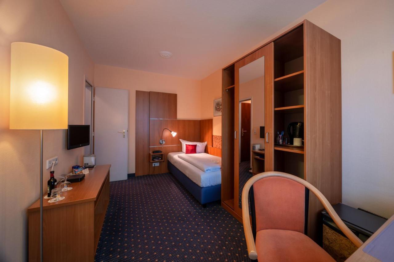 Parkhotel Obertshausen Eksteriør billede